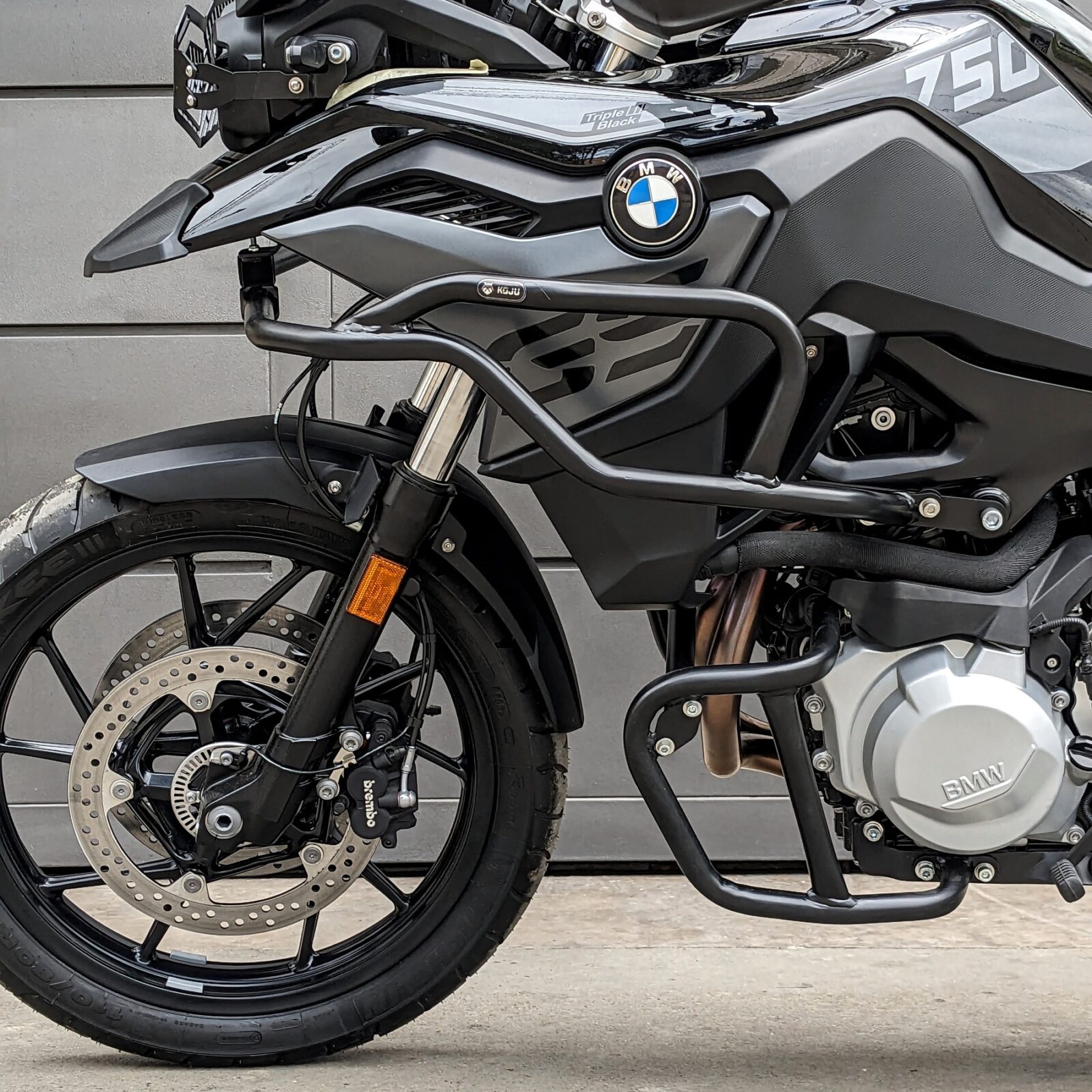 KM-DF-BMW-f750gs-2-scaled